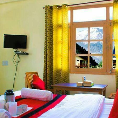 Hotel Apple Villa Manāli Esterno foto